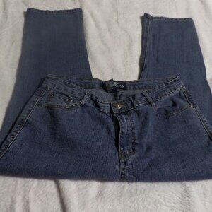 JeanBay Women’s Jean Capri’s  - Size 10
